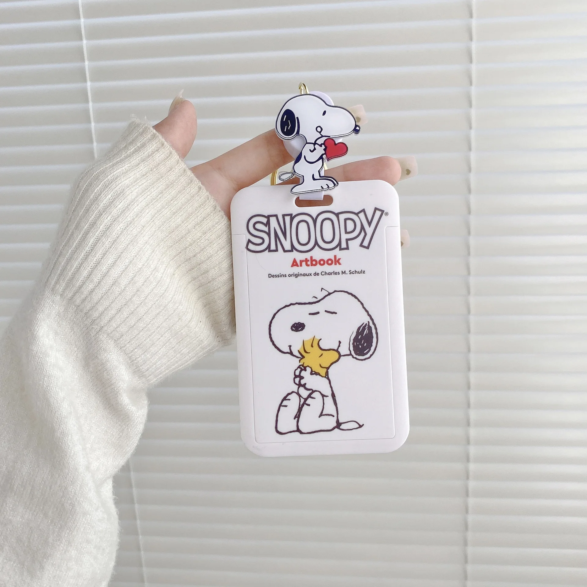 SNOOPY Charlie Schlüsselanhänger Anime Paar Taschenanhänger Herren Damen Schlüsselanhänger Zubehör Bus-ID-Türkartenhalter – Detail 2