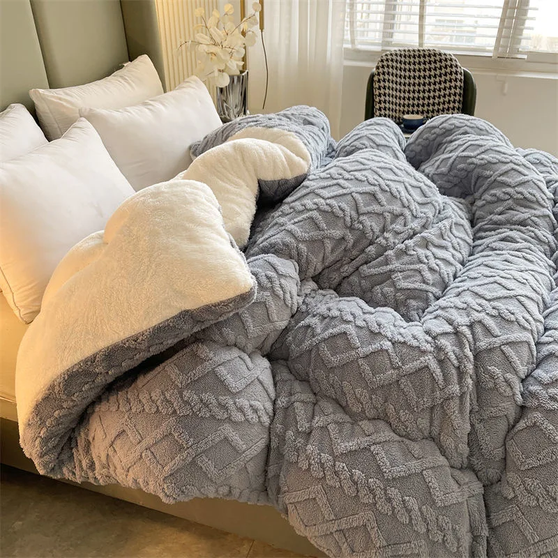 Lamb Wool Blanket Thickened Warm Winter Quilt with Milk Velvet Spring Autumn Comforter Student Dormitory Single Double Quilt