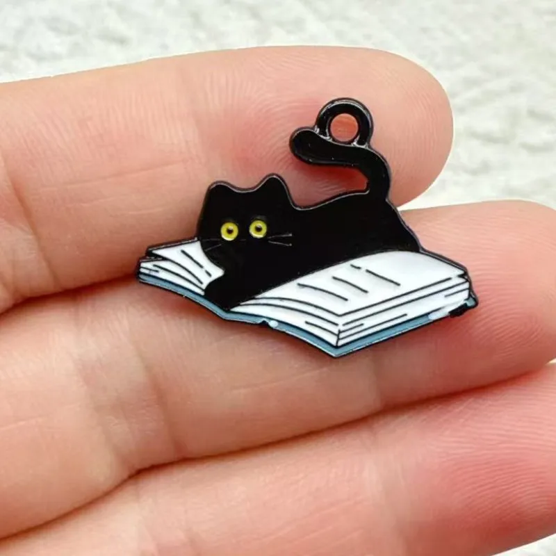 10pcs New Fashion Cute Read Book Cat Enamel Charms Colorful Cartoon Learned Animal Pendants For Making Handmade DIY Jewelry