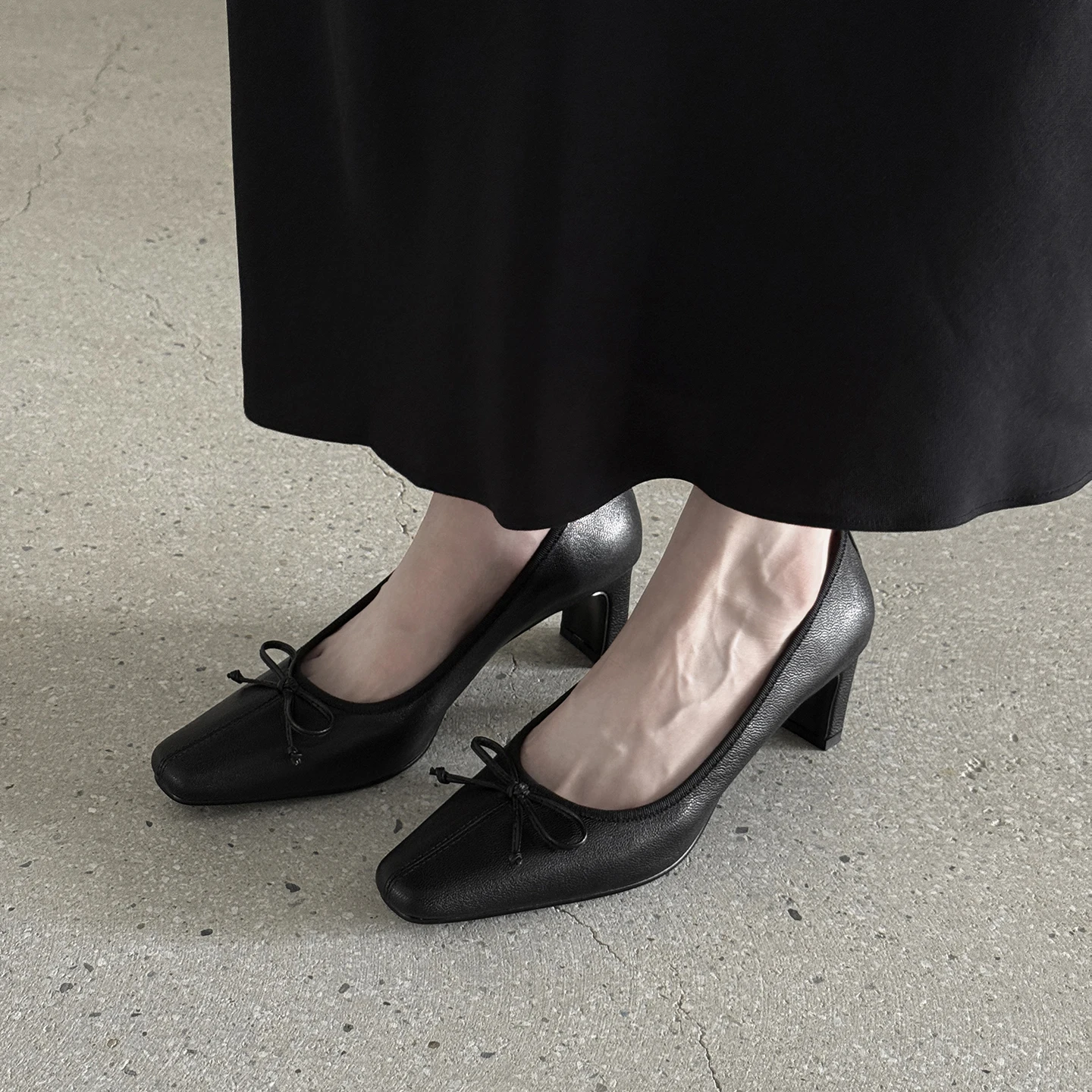 Arden Furtado 2025 Spring sheepskin square toe pull-on Chunky heels bowknot Pumps Large size commute Shallow Single shoe