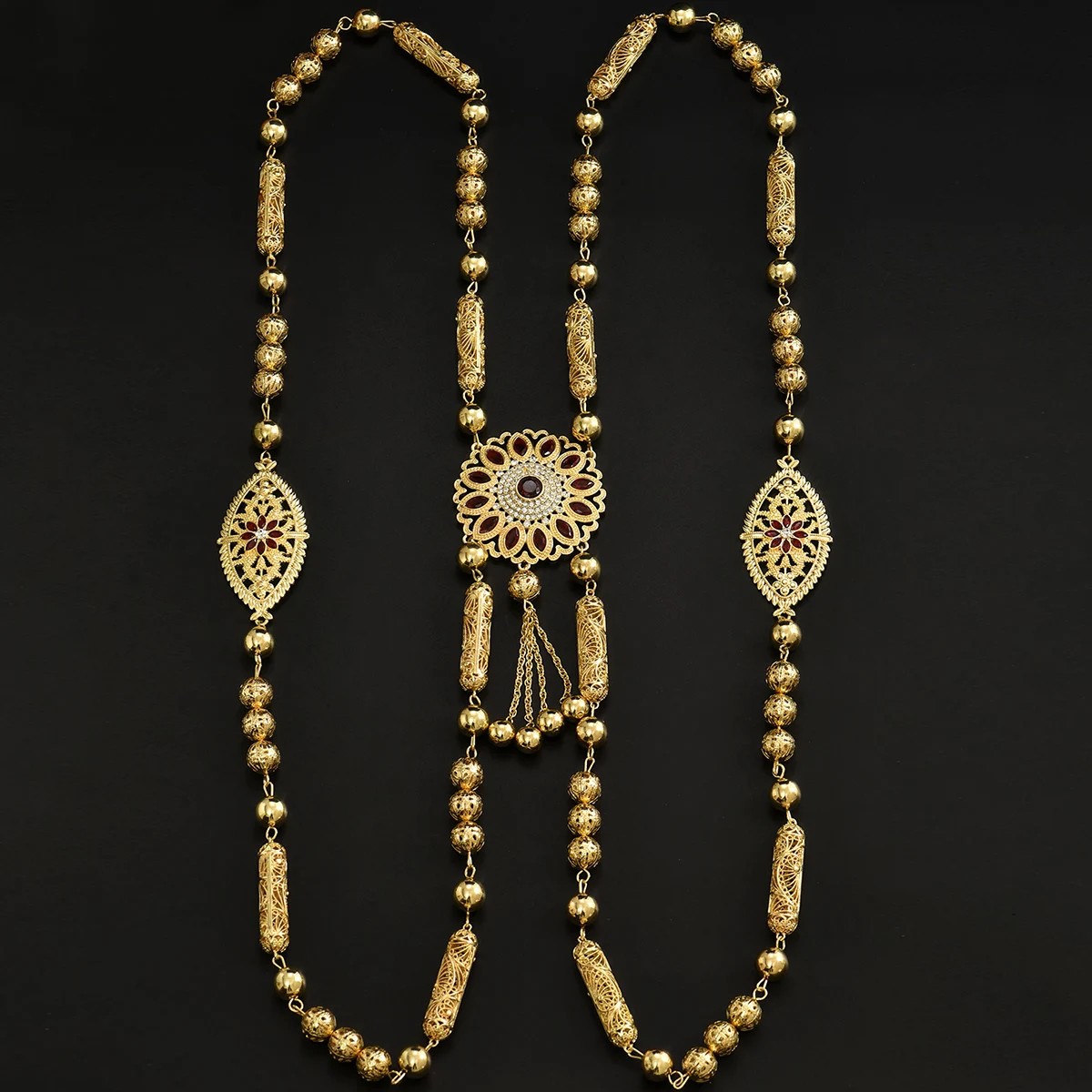 مجوهرات جسم الزفاف المغربي على طراز الشرق الأوسط مصنوعة يدويًا وشاح الزفاف المطلي بالذهب مع قلادة طويلة