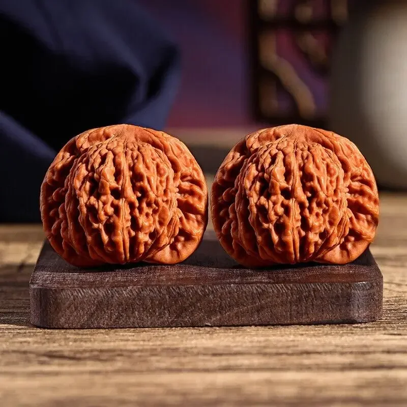 1 пара китайских массажа рук WenWan из орехового дерева () 40-41 мм 1 пара китайских массажа рук WenWan из орехового дерева () 40-41 мм