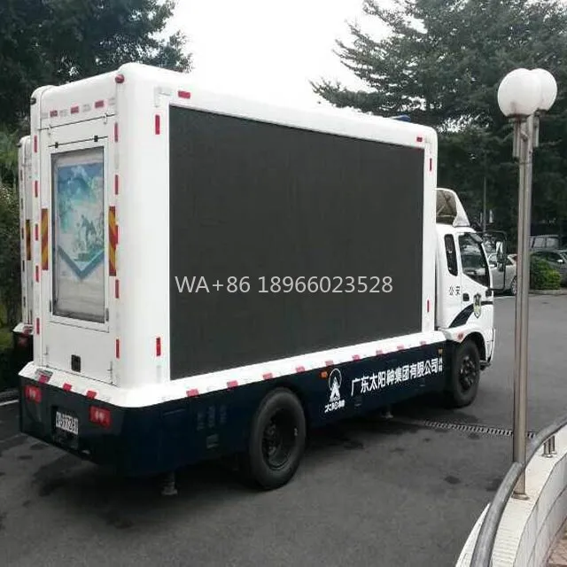

Outdoor P5 P6 Trailer LED Display Screen with Solar Panels and Battery