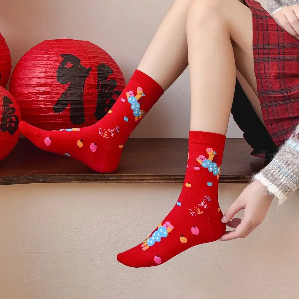 

Chinese Style Horse Red Socks Cartoon Cotton 2026 Spring Festival Socks Mid-calf Hosiery Women Horse Tube Socks Streetwear