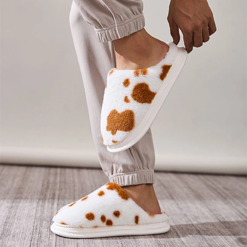 Nette Kuh Flecken Baumwolle Hausschuhe für Frauen Runde Kappe Dicke Sohle Plüsch Hausschuhe Frau Weiche Faux Pelz Warme Schuhe Slides Weibliche Winter – Detail 11