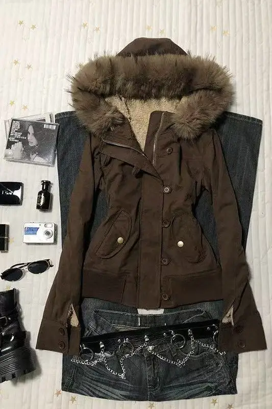 Retro Płaszcze ze Sztucznego Futra Damskie Kurtki w Stylu Amerykańskim z Lat 2000 Harajuku Goticka Odzież Punkowa Jeansowe Parki Damskie Odzież Wierzchnia 2026