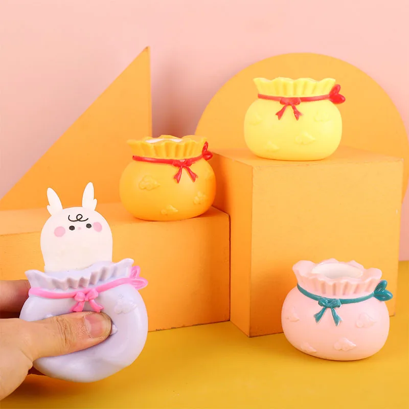 Tasse à presser créative pour enfants, petit ours, lapin, farce de décompression, jouets pour enfants, K28, sac Fu, nouveau