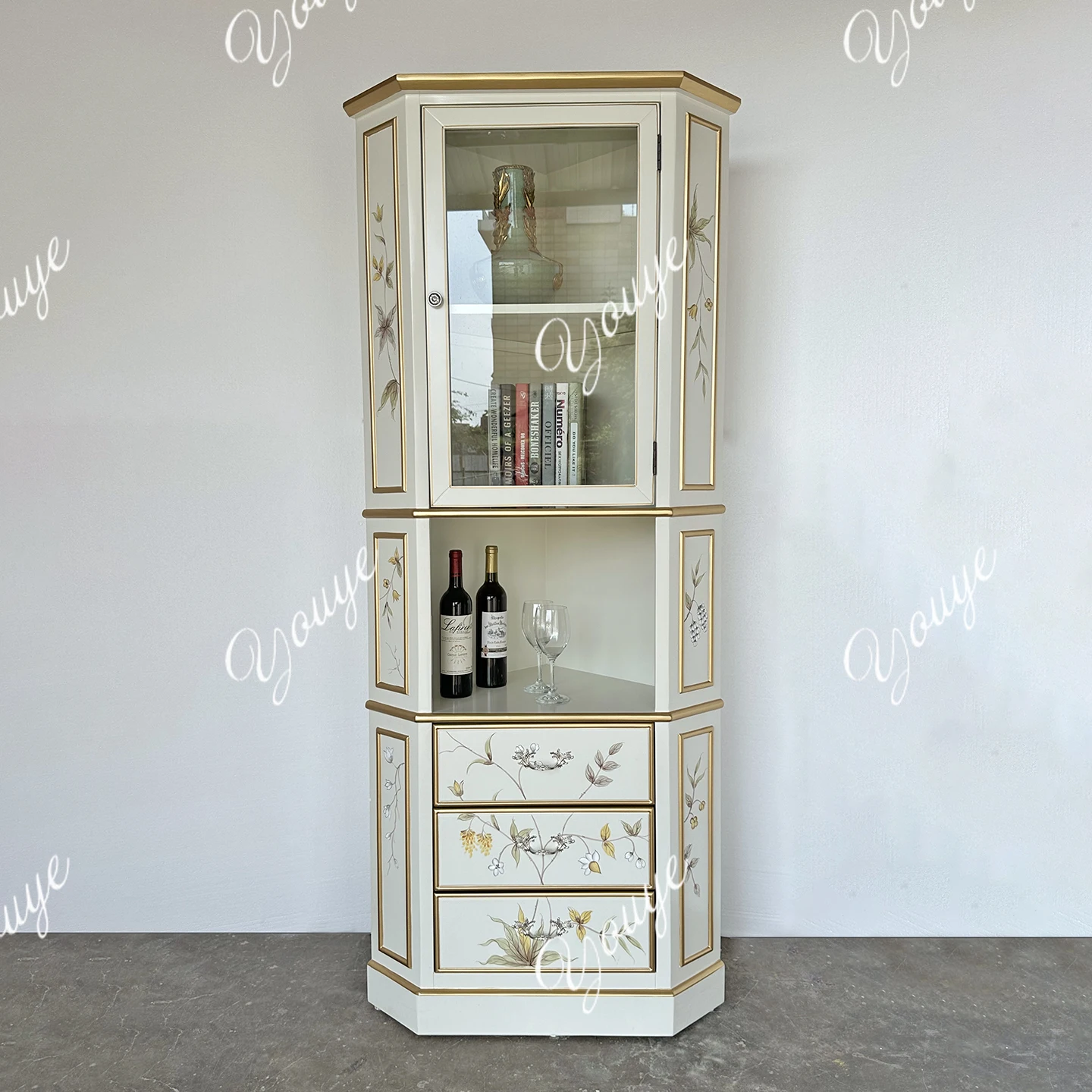 

Французский угловой шкаф, светлый роскошный входной шкаф для гостиной, американский окрашенный треугольный шкаф, ручная роспись, художественный ветровой уголок S