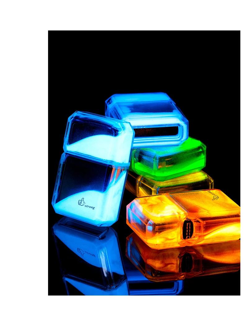 Luminous quicksand fluorescent gas lighter windproof creative transparent shell cigarette accessories give boyfriend trendy gift