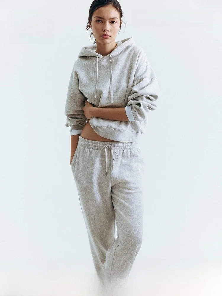 

Loose Women's Hoodie Velvet irt Row Series Overhead Sweatirt H&M Spring 2026 Ladies Premium Faion Casual Wear