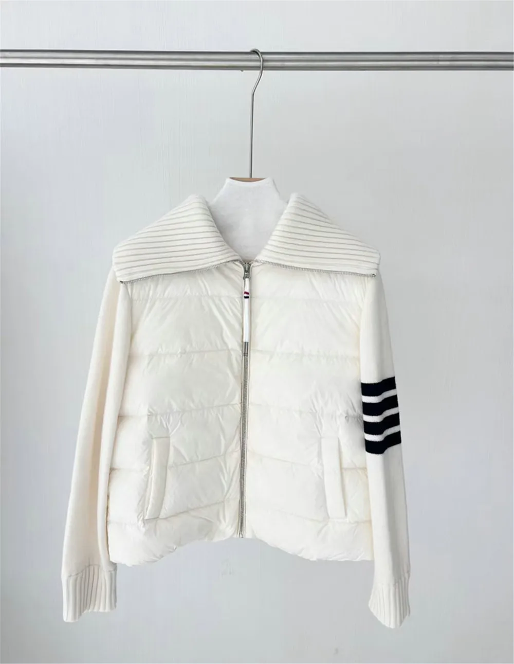 مجموعة جديدة لخريف وشتاء 25 للسيدات: أكمام من الصوف، ياقة كبيرة، سترة دافئة من ريش البط الأبيض #3