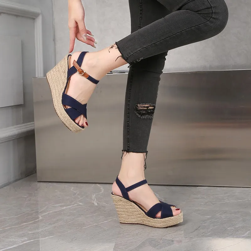 Size 31-43 2023 Summer New Women Sandals Comfortable Wedge Heel High Heel Open Toe Heel Platform Ladies Beach Sandals