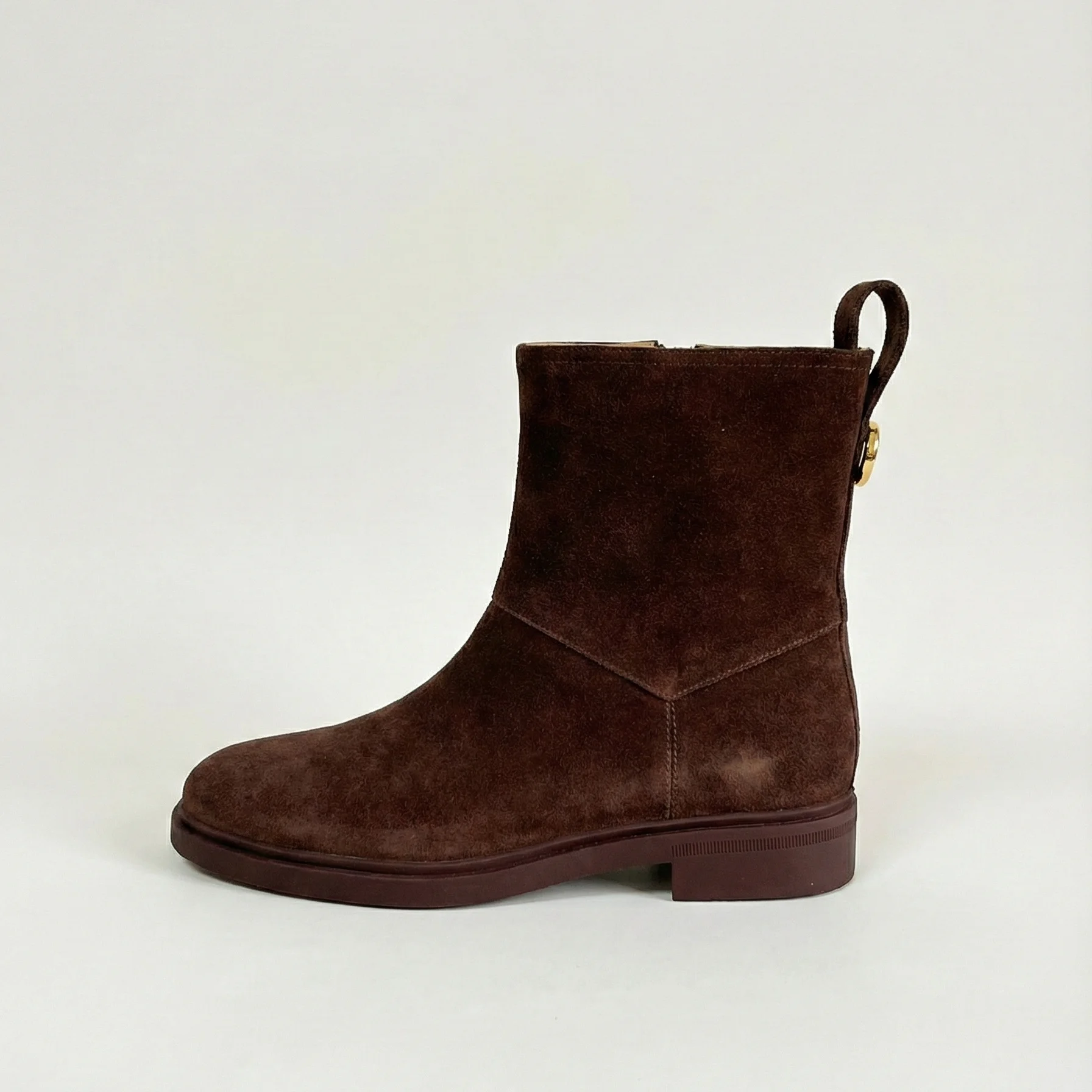 Sepatu Bot Pendek Chelsea Wanita 2026, Sepatu Bot Berkuda dengan Bahan Kulit yang Elegan dan Mewah serta Pengerjaan Interior yang Halus