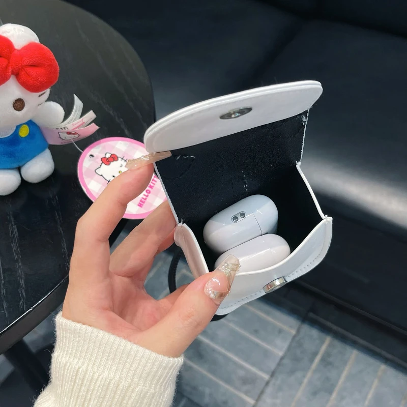 กระเป๋าใส่กุญแจลายเฮลโลคิตตี้น่ารัก กระเป๋าใส่เหรียญ แพ็คเกจป้องกันกุญแจ ใช้ได้ทั้งนอกบ้านและเล่นกีฬา ชุดอุปกรณ์ขนาดเล็ก กระเป๋าถือขนาดมินิ