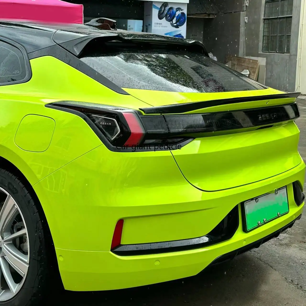 Highest qualityGloss Crystal green vinyl Wrap Film Car Wrap Film Non degumming Non fading quality Warranty 1.52M*17M roll