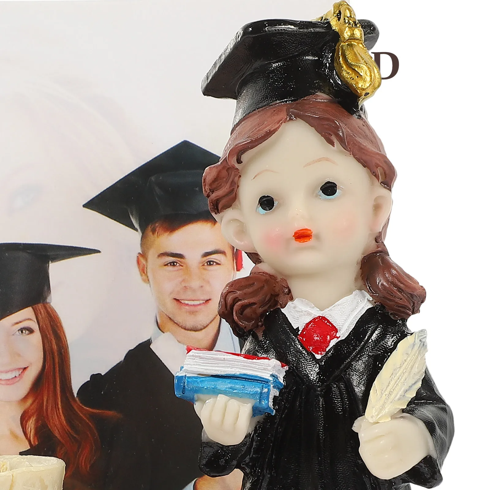 

Resin Pen Holder Desk Organizer for Graduation Student Creative Doctorial Figure Stationery Storage Home Office Decoration