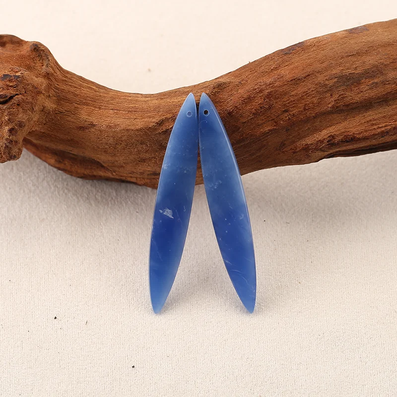 

Натуральные бусины из синего оникса в форме маркизы для изготовления ювелирных изделий, бусины из натуральных камней ручной работы 55*9*4 мм, 7,1 г.