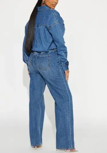 Tuta in denim a maniche lunghe lavabile ampia ed elastica slim fit