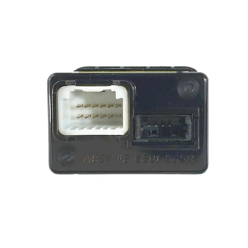 AUX USB Jack Assy For KIA Sportage R 2011-2013 Spare Parts Parts USB Reader Ipod AUX Port 961103W500 96110-3W500