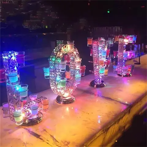 충전식 발광 라이트 업 LED 러브 모양 칵테일 컵, 거치대 레드 와인 글라스 컵, 클럽 바 파티 장식 거치대, 신제품