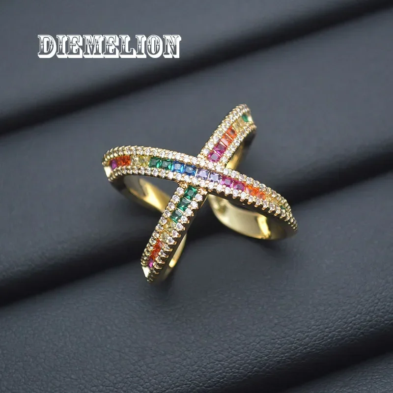 Luxuriöse große Kreuz-X-Form-Fingerringe für Frauen, voll gepflastert, schillernder Regenbogen-Zirkonia, goldfarben, verstellbar, edler Schmuck