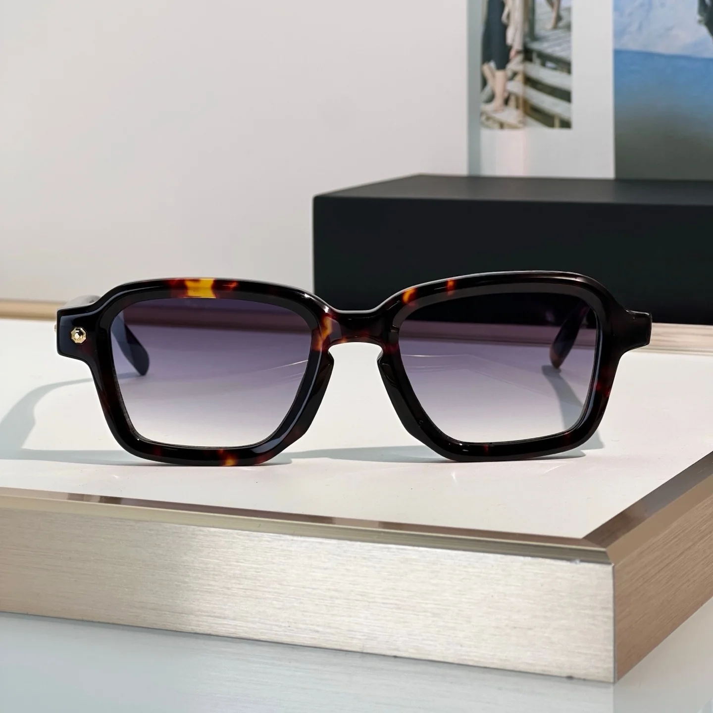 Project 7 Sunglasses Man Woman, Statement Angular Tortoise Frame Gradient Purple Lens UV400 Stand Out Unisex Sunglasses