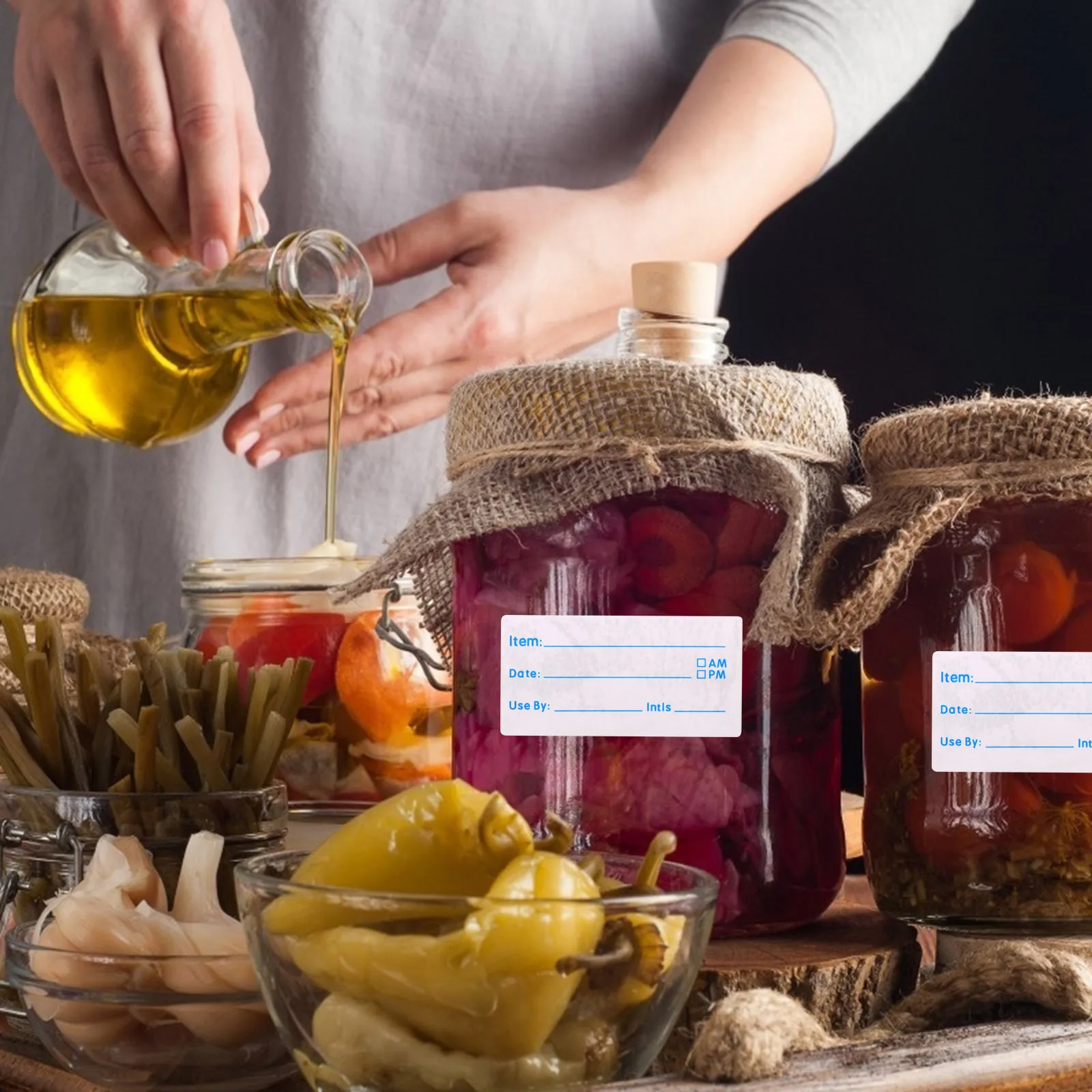 

500Pcs Peel Stick Writable Food Labels English Record Date Stickers for Kitchen Food Classified Storage Marked Label Home