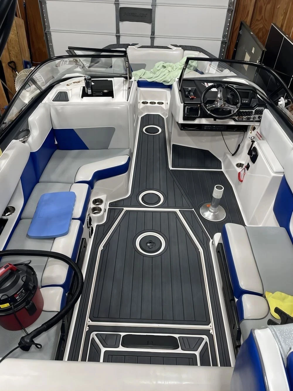 Anti-Skid EVA Faux Teak Self-Adhesive 6mm Boat Decking Pad for 2017 Moomba Helix Yacht Cockpit Durable Marine Floor