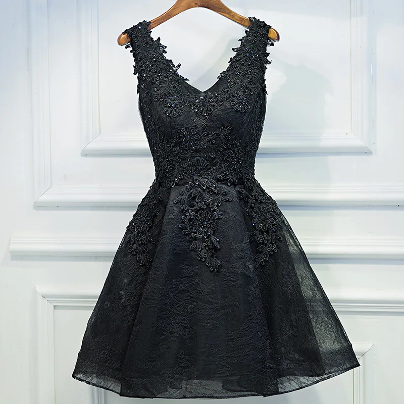 Maßgeschneiderte Cocktailkleider mit Spitzenapplikationen und Perlen, kurzes Spitzen-Heimkehrkleid, A-Linien-Partykleid mit Schnürung, formelle Abendkleider