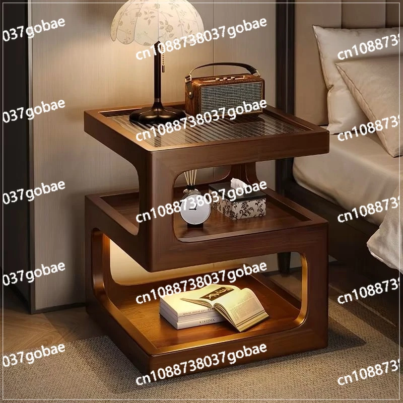 

Мобильная прикроватная тумбочка. Простой современный домашний шкафчик. Простой шкаф для хранения.