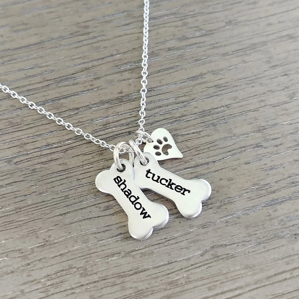 

Customized Name Letter Bone Shape Pendant with Love Pendant Stainless Steel Necklace for Valentine's Day Exquisite Jewelry