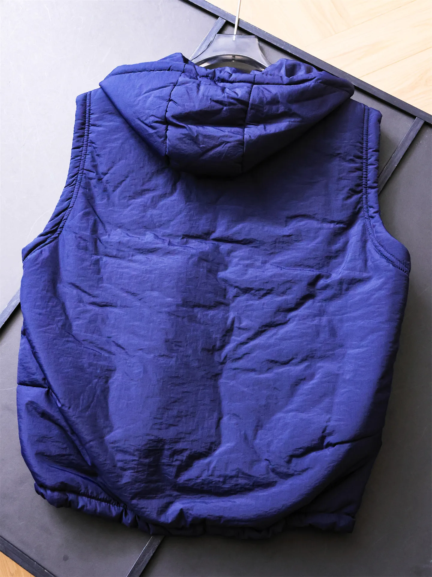 Simple Color Block Zipper Hooded Cotton Vest Women's Jacket Sleeveless Thickened Polyester Fiber Strong Heating 2025 Winter New