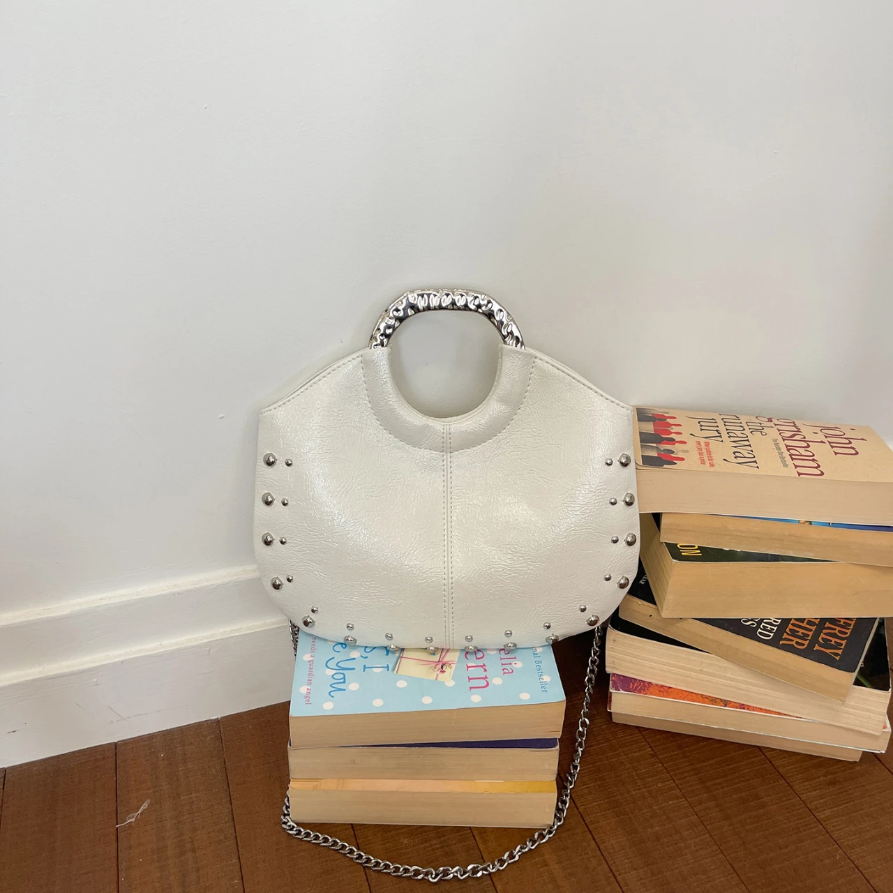 Women Vintage Rivet Handbag Retro PU Leather Crescent Shoulder Bag Removable Chain Crossbody Bag Fashion Y2K Hobo Tote Purse