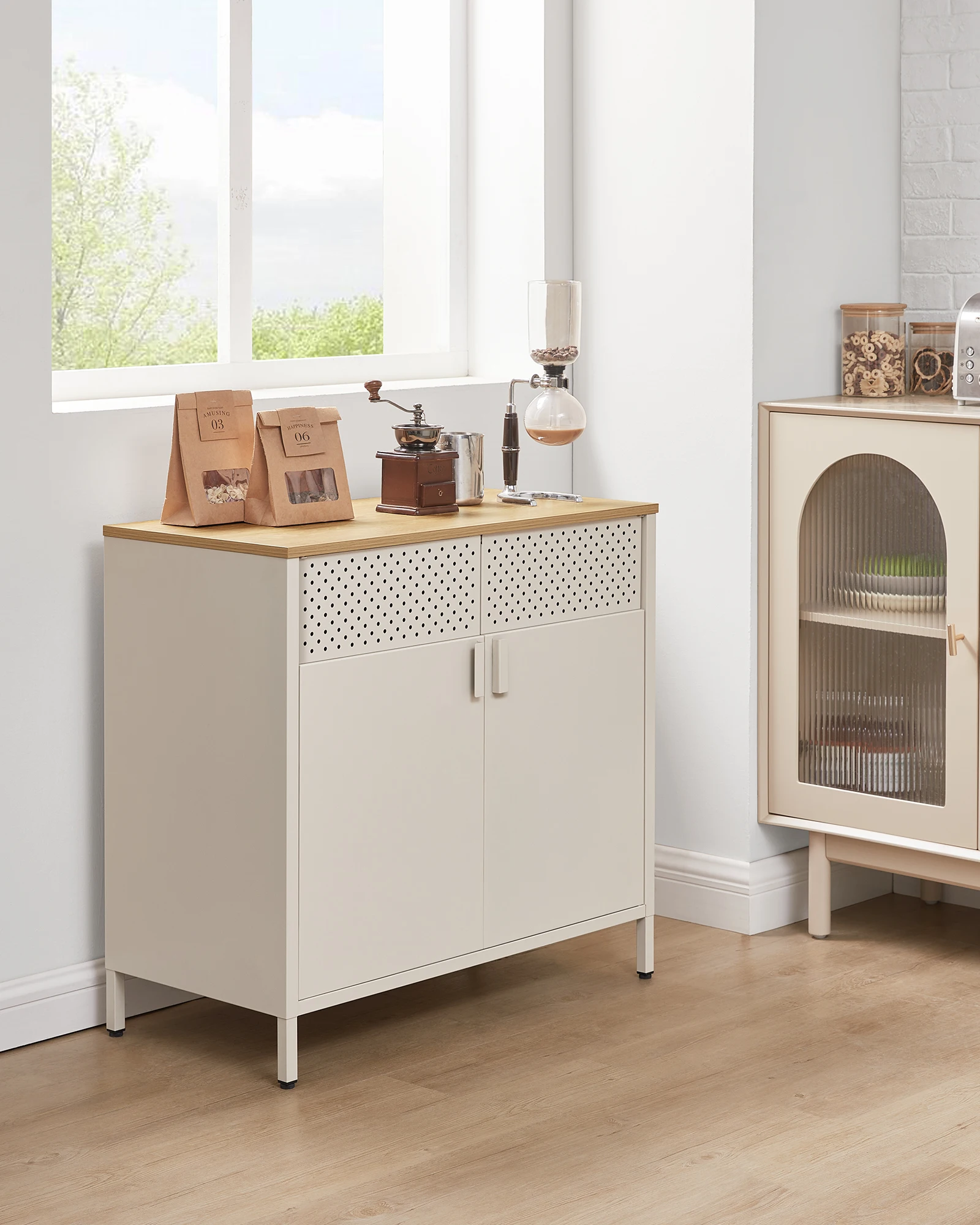 Dressoir, Keukenkast, Dubbele Deurkast, Verstelbare Vloer, Stalen Rek, Industriële Stijl Multi-Functioneel