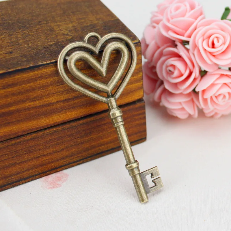 4Pcs/Lot 31*69mm Two Color Big Heart Key Charms Pendants Handmade Decoration Vintage For DIY Jewelry Making Findings