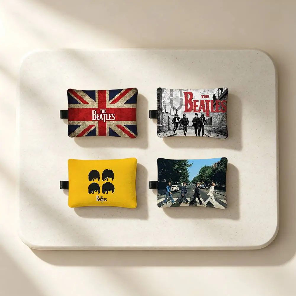 Band The B-Beatles Waterproof Zipper Coin Purse Lightweight Hanging Key Pouch Card Holder For Daily Use