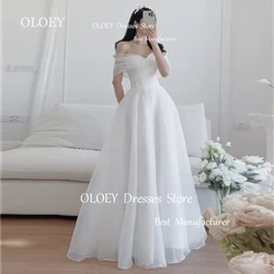 OLOEY Simple A Line Wedding Dress Korea Photoshoot Off Shoulder Pleats Silky Tulle Bridal Gowns Ivory Floor Length Custom Made