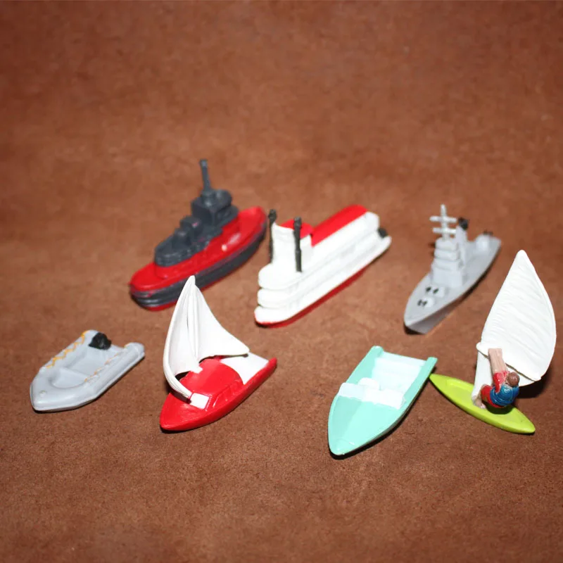 เรือเร็วจิ๋ว เรือใบ เรือกลไฟ โมเดลฟิกเกอร์ ของตกแต่งธีมทะเล ของประดับตู้ปลา ของเล่นจำลอง