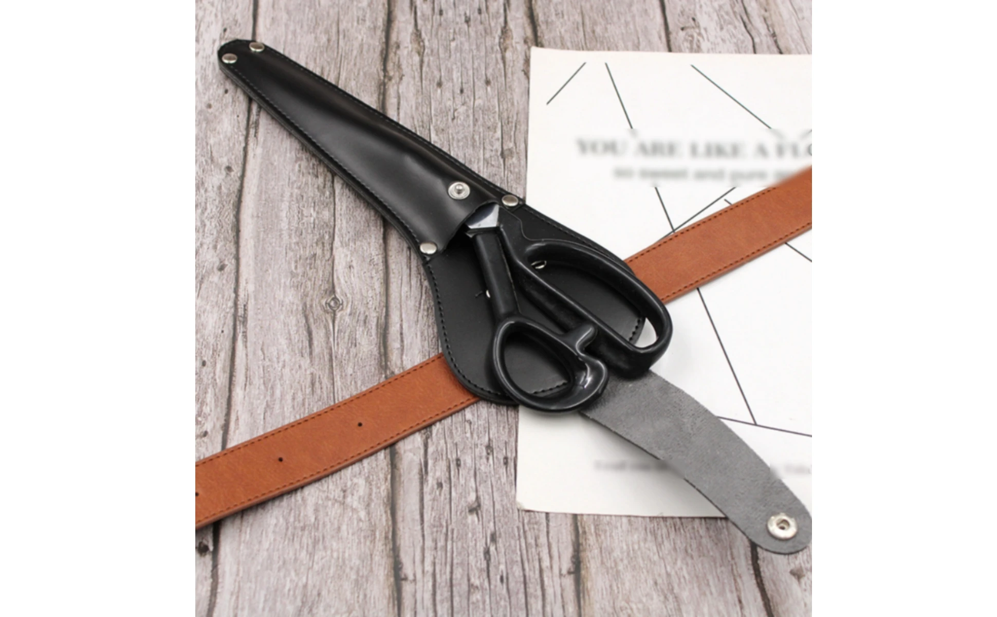 Leather Scissor Sheath Safeguarding Tailoring Scissor Pouch Blade Cover Pouch Flap Top Sewing Accessory Sturdy