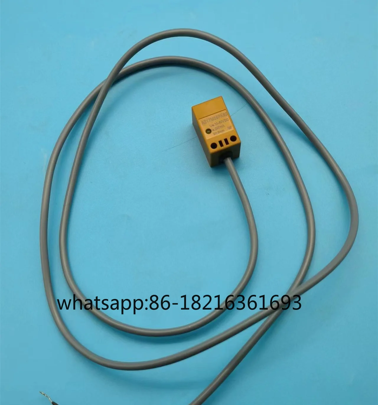 

AZ1705PK60 interlock induction switch accessory for the proximity switch of the electric pallet handling vehicle