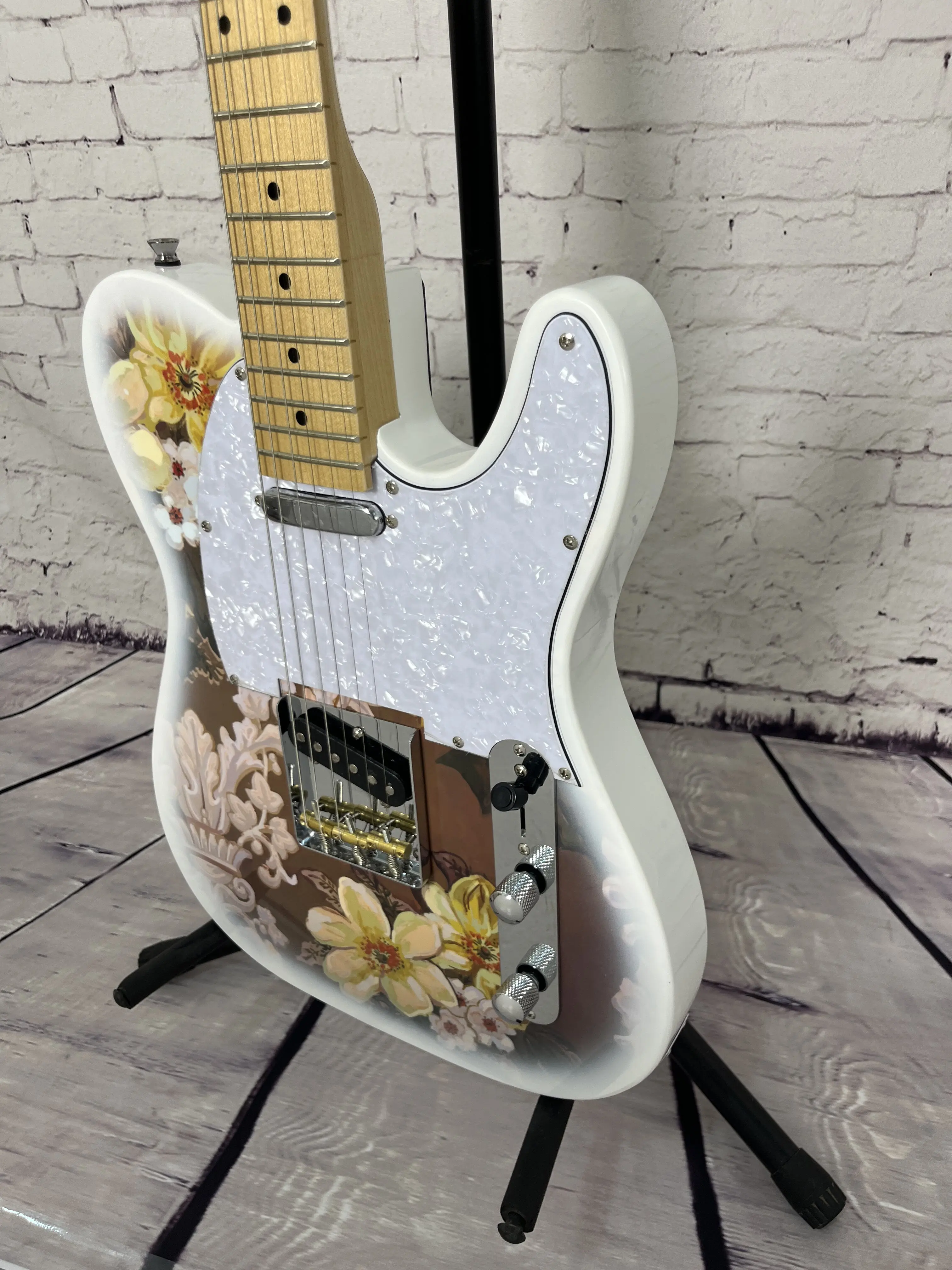 Hot Electric Guitar Floral Print Tele  22 Tone HSS Pickups Rock Music Free Shipping