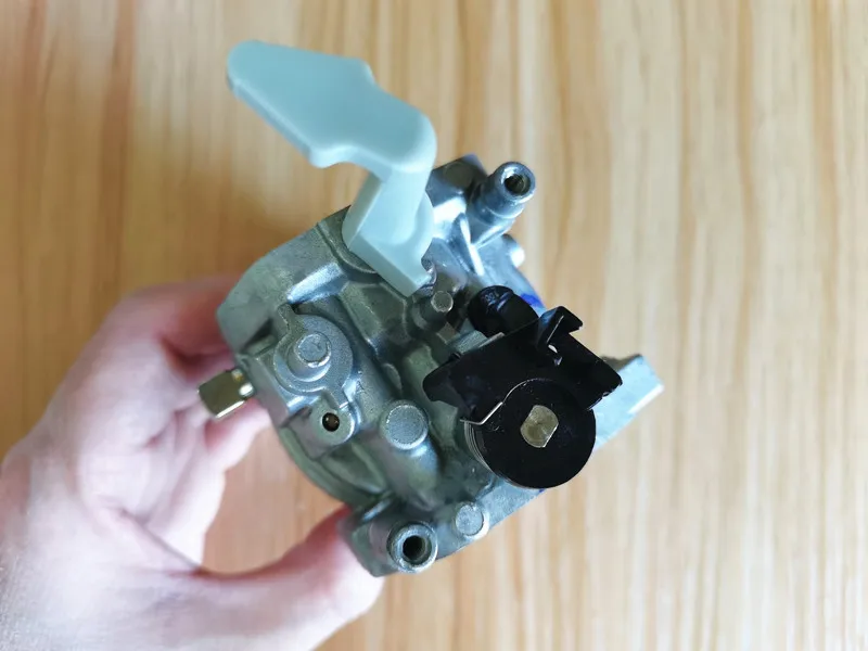 for Ruixings inverter Carburetor with gasket fits for inverter generator XYG2600I  XYG2600E 125CC XY152F-3 carburettor model 127