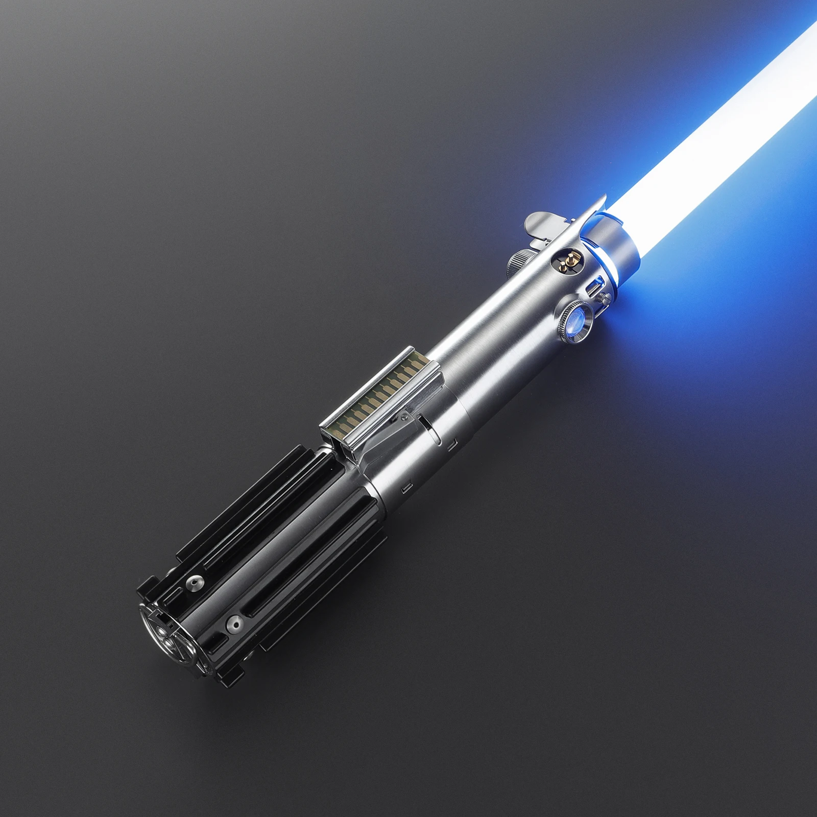 LGT Saberstudio Graflex Luke Lightsaber Xenopixel Proffie 2.2 Nhạy Cảm Mịn Xoay Vô Hạn Đổi Màu Với 12 Âm Thanh Phông Chữ