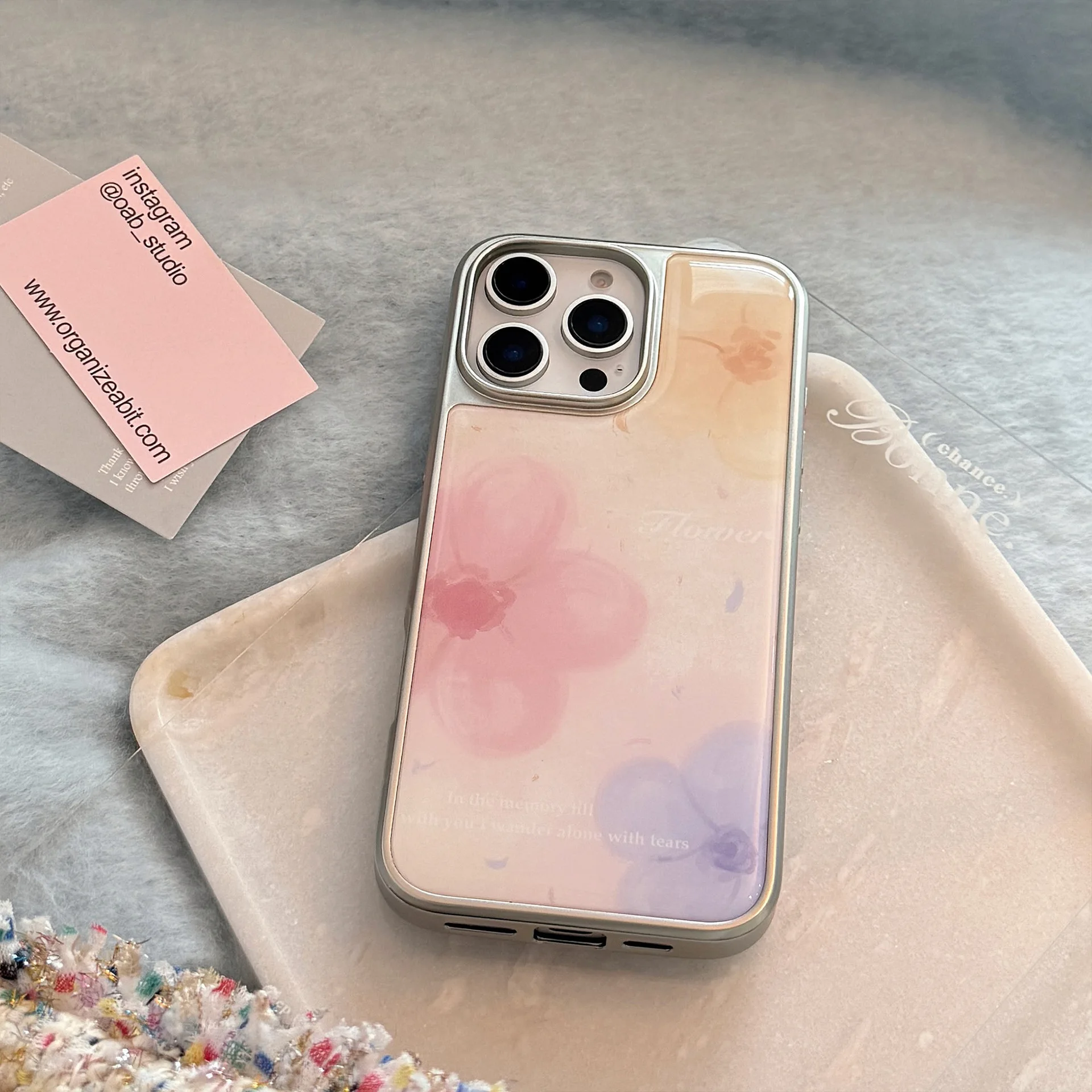 Koreanischer Farbverlauf, Aquarell-Blumen, silberner Rand, Tropfenkleber-Handyhülle für iPhone 17, 16, 15, 14, 13, 12, Pro Max, stoßfeste Hartschale