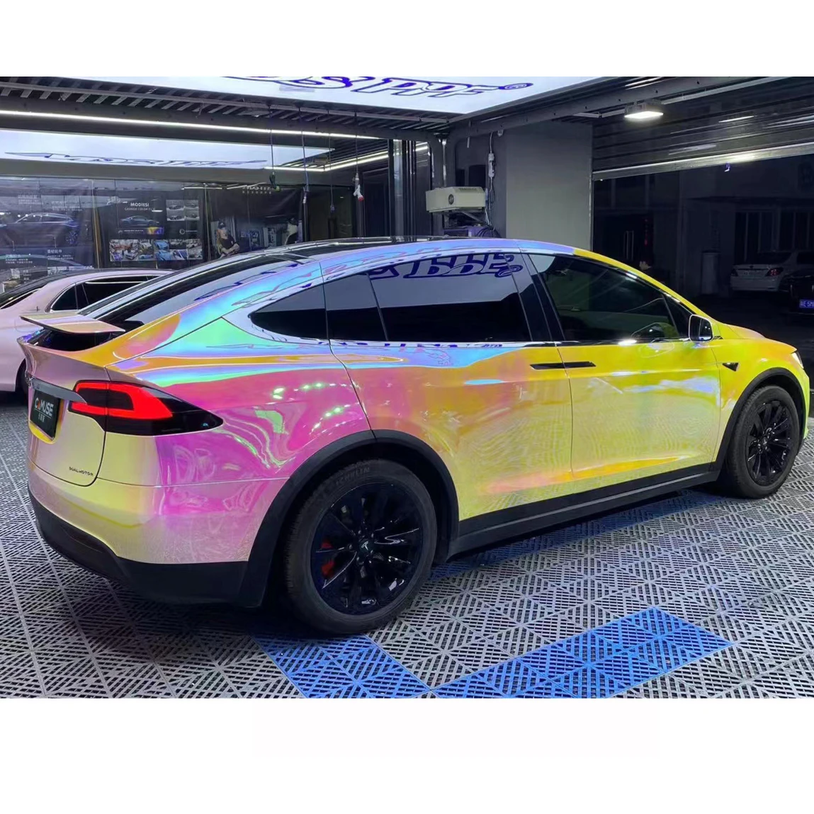 

5x56ft Car Wrap Film Metallic Rainbow Chrome Pink Vinyl DIY Car Wrap