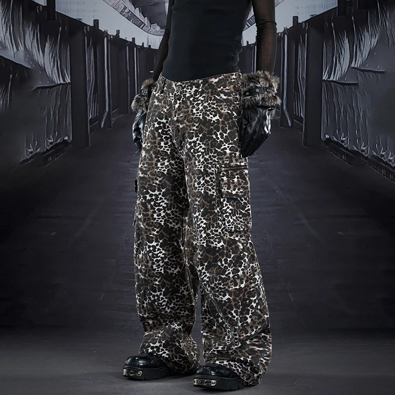 LUZHEN 2025 Fashion Leopard Print Niche Design Pockets Decorate Cargo Trousers Men's Trendy Handsome Street Casual Pants JY5325