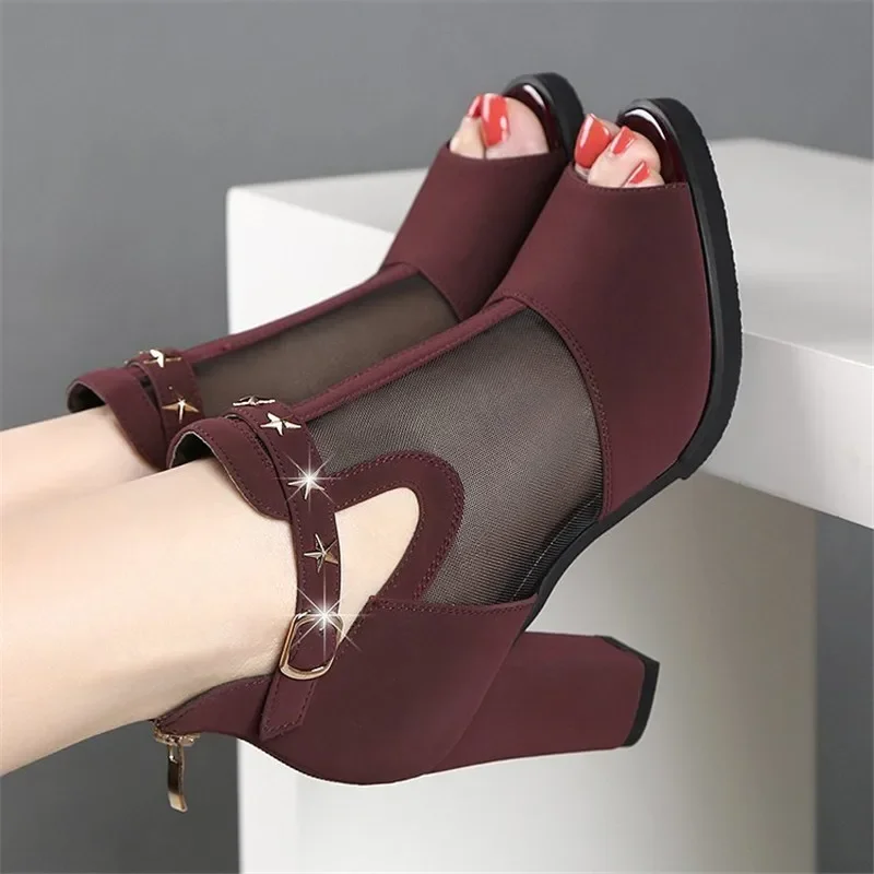 Breathable Mesh High heels sandals women New Summer shoes women Fashion Metal Decoration Square heel sandals Zipper female shoes