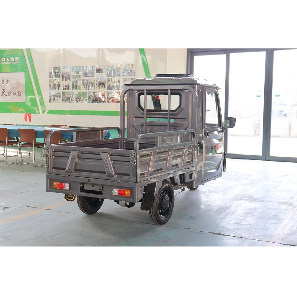 YC's most cost-effective transportation electric tricycle, with a working range of 100 kilometers and a 60V 1500W motor