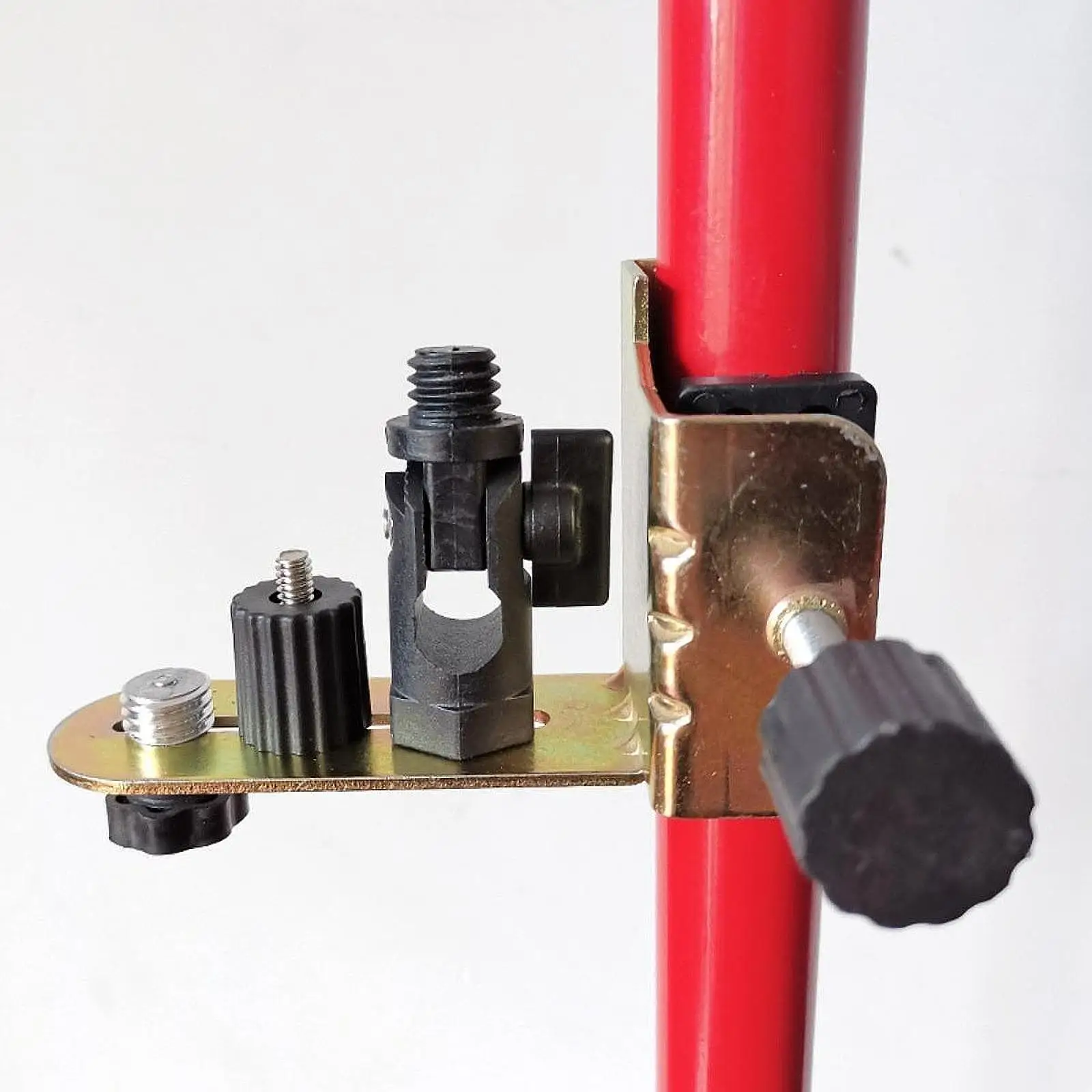 High Performance Iron Level Rod Clamp Stable Telescopic Mounting Bracket Portable Practical Accessory for Layout Jobs