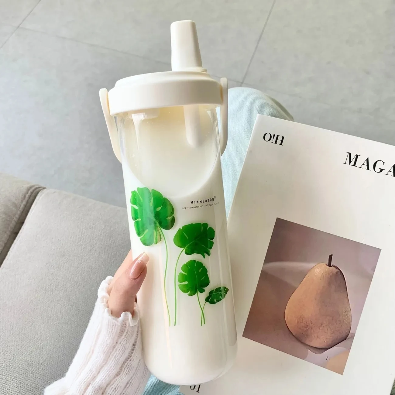 

850ML Large Capacity Glass Straw Water Bottle With Lid Handle Milk Tea Cup High Temperature Resistant Water Cup Drinking Bottle